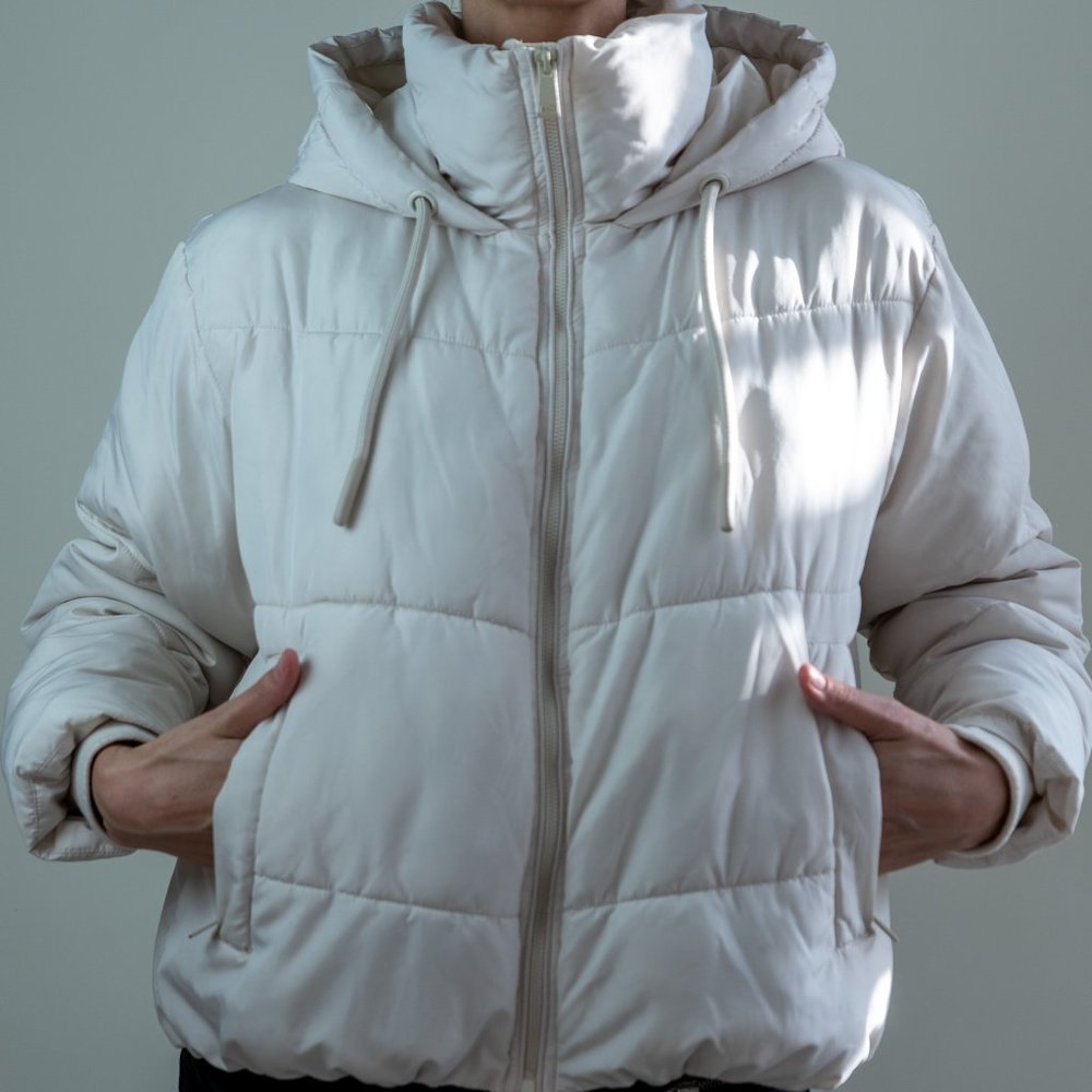 Zara Puffy Off-White Winter Coat